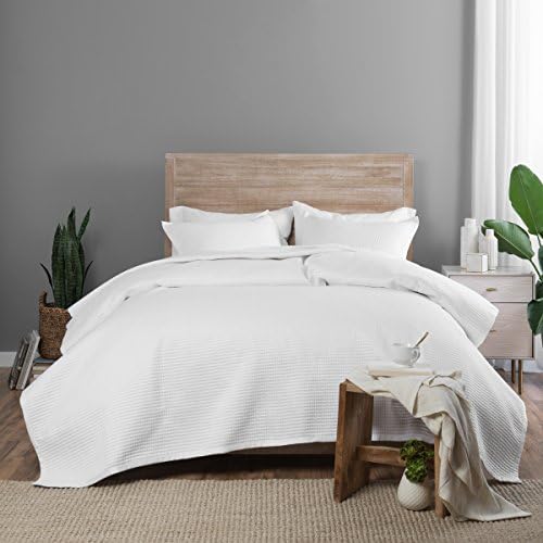  Pebble Modern 3-Piece Coverlet Set, King, White