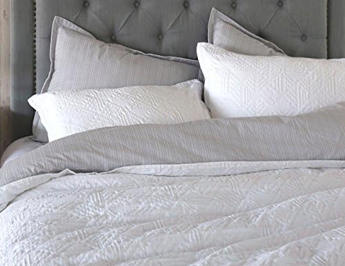  Meadow Park Matelasse Duvet Cover Set, 100% Cotton, Pre-Washed, Soft & Cozy, Woven Jacquard Textured, Modern Geo Design Bedding Set, King, White