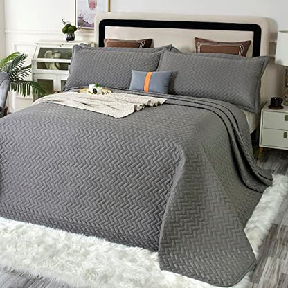  OFIXI Oversized King Plus 128"x120" Quilt Set 3 Pieces Extra Large King Size Bedspreads Lightweight Summer Comforter Reversible Coverlet Bed Cover For All Season, Sage Green