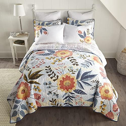  Donna Sharp Full/Queen Bedding Set - 3 Piece - Sea Breeze Star Contemporary Quilt Set With Full/Queen Quilt And Two Standard Pillow Shams - Machine Washable