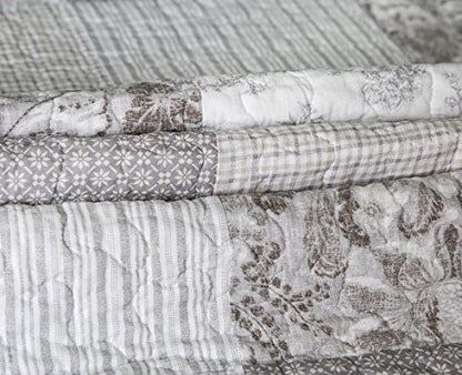  SLPR Silver Linings (2-Piece, Twin Grey Patchwork Quilt With 1 Pillow Sham): Farmhouse Twin Lightweight Bedspread, Bedding Comforter Set, Lightweight Coverlet, Country Style Gray Bedding