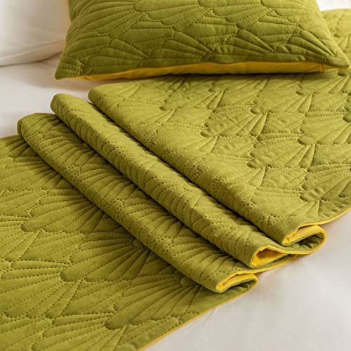  BiiKoon Quilted Bed Runners Solid Dutch Velvet Bed Scarves For Foot Of Bed Shell Pattern Bed End Towel For For Queen Double Single King Size Bed,Green Yellow 45 * 210cm