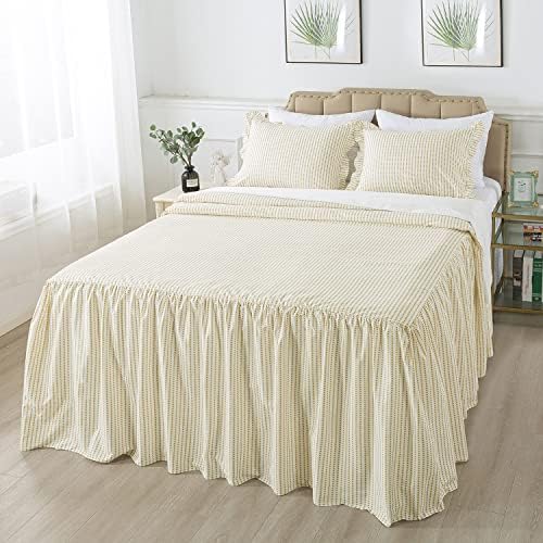  4 Pieces Ruffle Skirt Bedspread Queen With 30 Inches Drop Ruffled Style Coverlet Bedspread With 2 Shams And 1 Area Rug - Shrinkage And Fade Resistant Shabby Chic Bedding Quilt Set, Cream