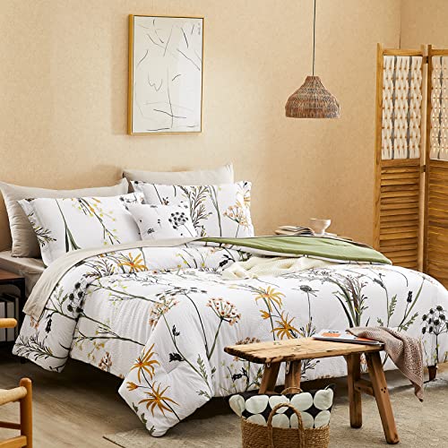  CASAAGUSTO Queen Comforter Set 8 PCS White & Green Dandelion Plant Comforter Set With Flowers Leaves Pattern Soft Seersucker Design All Season Microfiber Bedding Set With Decor Pillow (90"X90")
