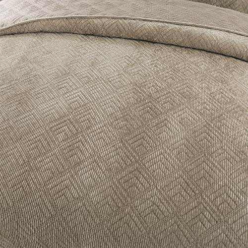  HoneiLife Bedspread Quilt Set King - 3 Piece Embroidered Corduroy Bedspreads Luxurious Coverlet Lightweight Bedcover Warm Bedding Set All Season Quilts-Taupe, King Size