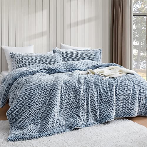  Cozy Peaks - Coma Inducer Oversized Queen Comforter Set - Chevron Frosted Navy