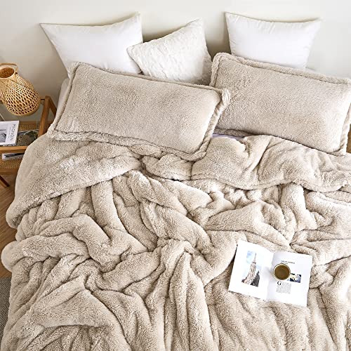  Byourbed Coma Inducer® Oversized King Comforter - The Original Plush - White Sand